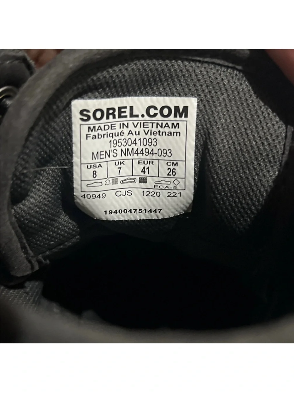 Sorel Black Suede Chukka Boots with Gum Sole